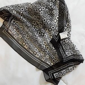 Classic B/W 100% Silk Scarf